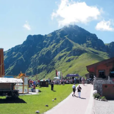 Mit Blick Auf Den Wilden Kaiser By Interhome Sankt Johann in Tirol